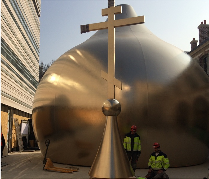 Composite central dome installed at the Russian Orthodox Cultural